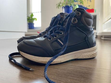 Prechodné martes topánočky, 32