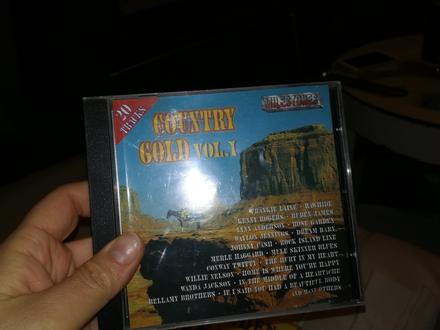Cd country gold,
