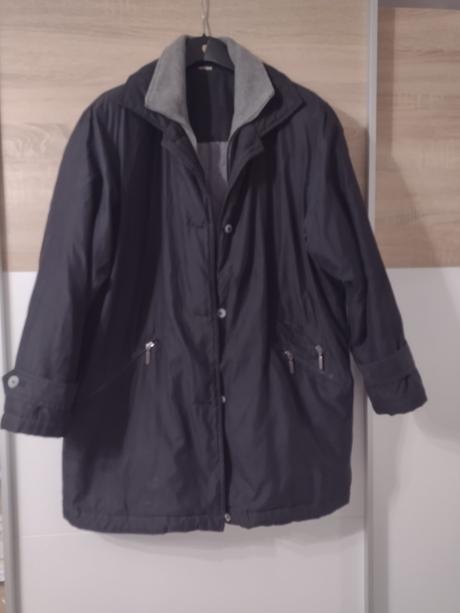 Predám čiernu bundu, 48