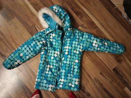 Dievčenská vetrovka, 134