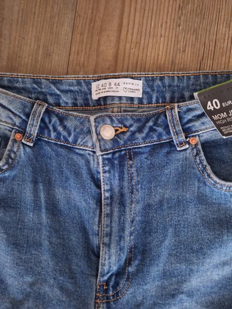 Dámske rifle mom fit, primark,40