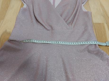 Šaty jsa veľkosť 40, 40