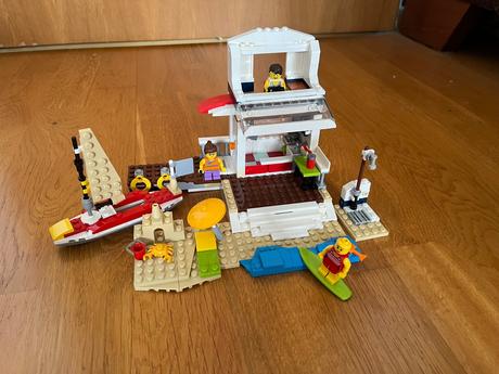 Lego creator 3in1 31083 vyletna lod,
