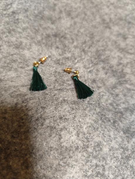 Nausnicky strapceky, 