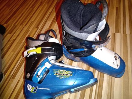 Lyziarky, nordica,34