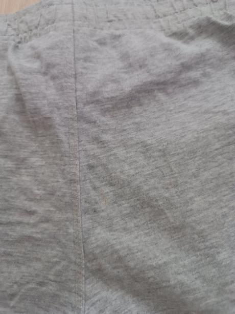 2x kraťasy hm, h&m,122