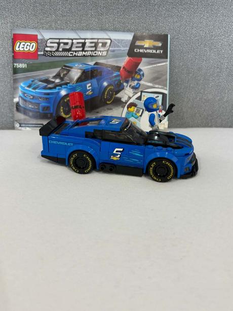 Lego speed champions chevrolet camaro zl1 race car,