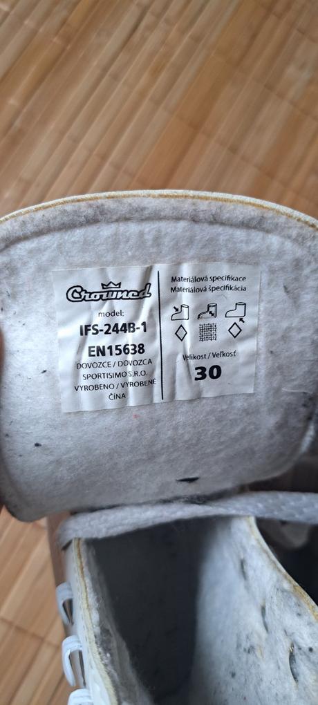 Korčule, crowned,30