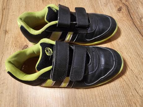 Tenisky so suchým zipsom - veľkosť 34, victory,34