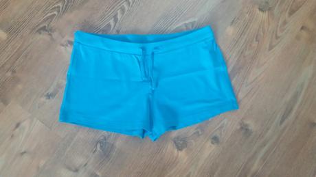 Šortky, 170