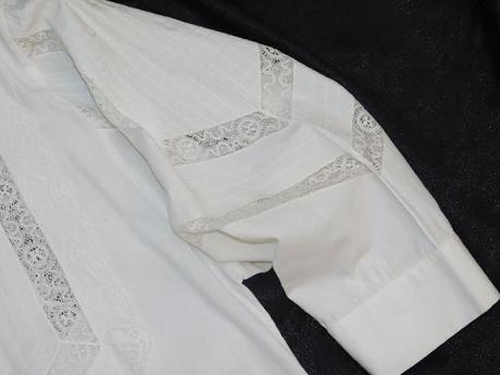 Velmi pekna vintage bluzka ku kroju, 42