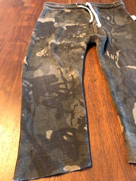 Teplaky maskacove pudlove zn. ľaľa, 98