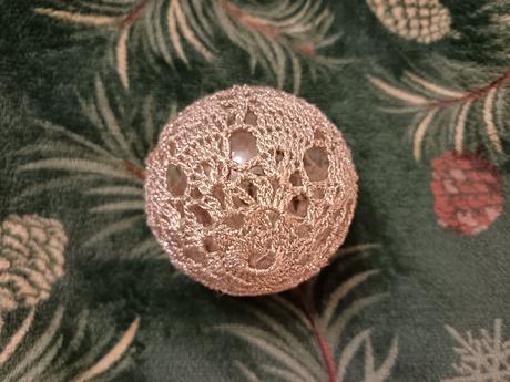 Vianočné háčkované gule, 