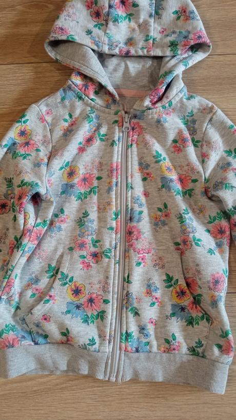 Mikina 6-7 rokov, f&f,122