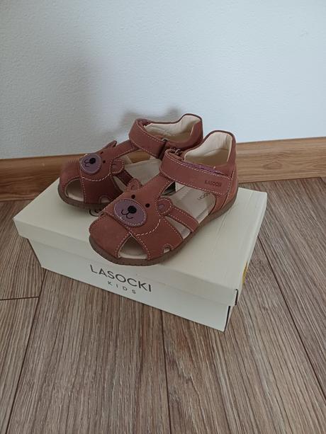 Kožene sandalky, lasocki,24