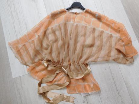 Hnedá blúzočka na plavky, m