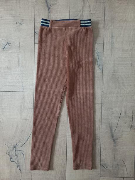 Leginy, vertbaudet,140