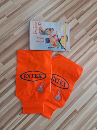 Rukavičky intex,