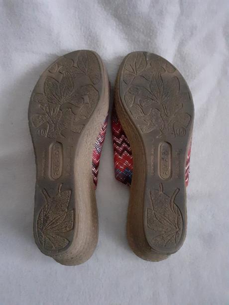 Dámske vsuvky fly flot + lasocki, obe č. 40, lasocki,40