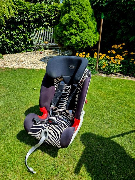 Autosedačka römer, römer