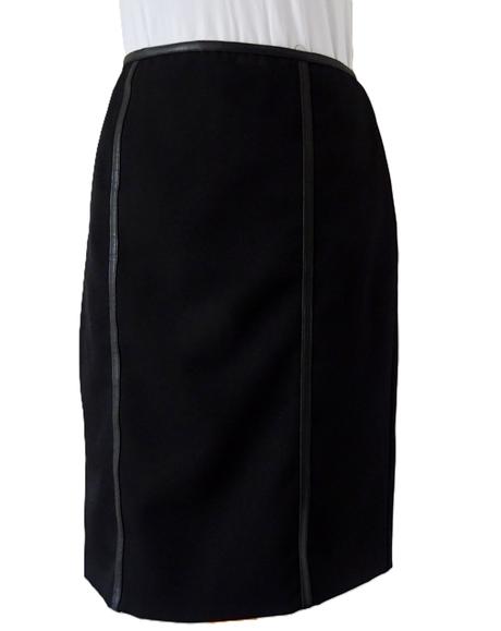 Dámska sukňa s koženým lemovaním, veľ. 38, m