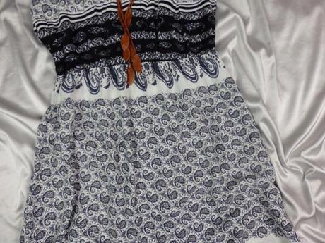 Kvalitné letné šaty, s