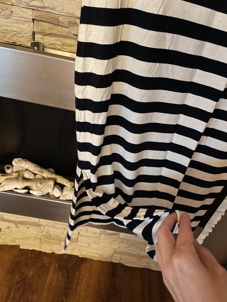 Letna suknicka, reserved,36