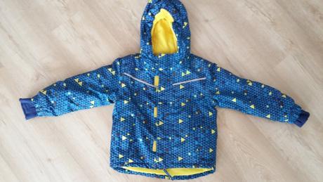 Predám v top stave ako nová zim.bundička v.98, lupilu,98