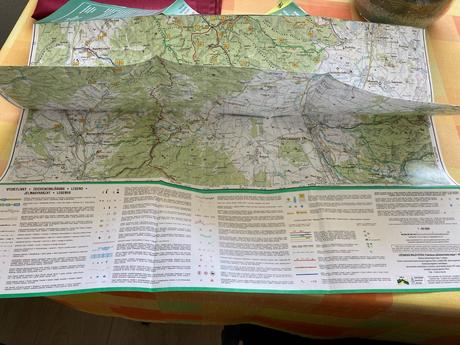 Podrobná cykloturistická mapa -lúčanská malá fatra, 