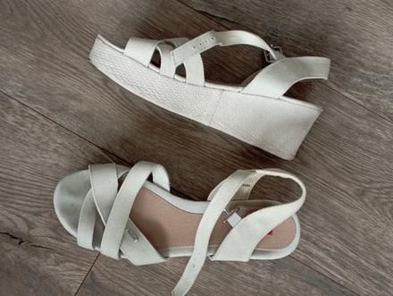 Svetlé krémové sandálky 37/38, 38