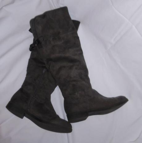 Nadkolenačky, next,35