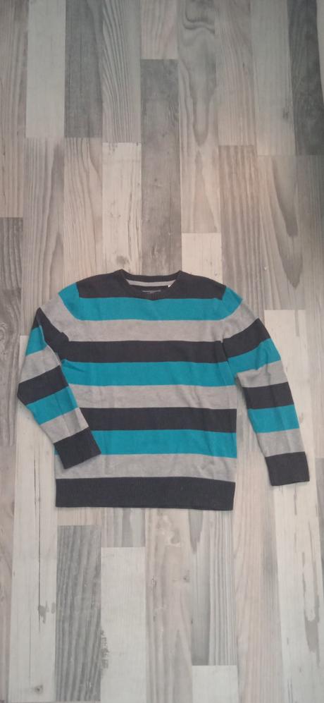Svetriky 134/140, h&m,134
