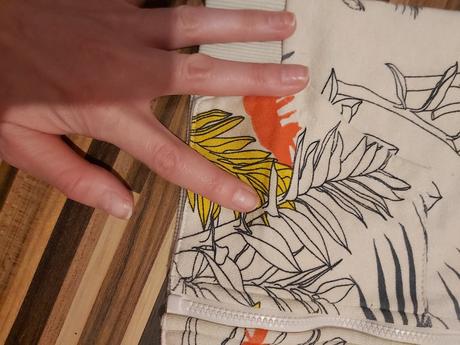 Mikina vel.122, reserved,122