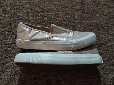 Pátenky 34 s poštou, pepperts,34