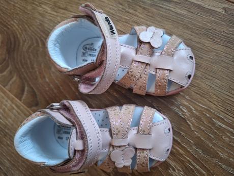 Krásne sandalky, wanda,18