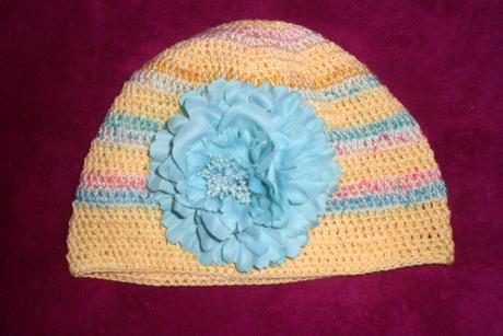 Nové detské čiapočky s kvetom , 116