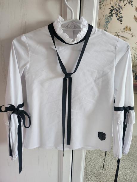 Zaujímavá blúzka voga, 134