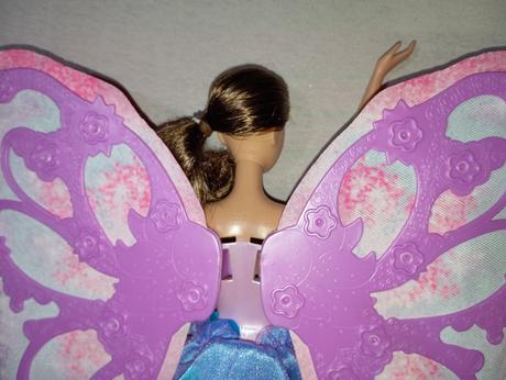 Barbie motýľ flower 'n flutter fairy teresa 2011,