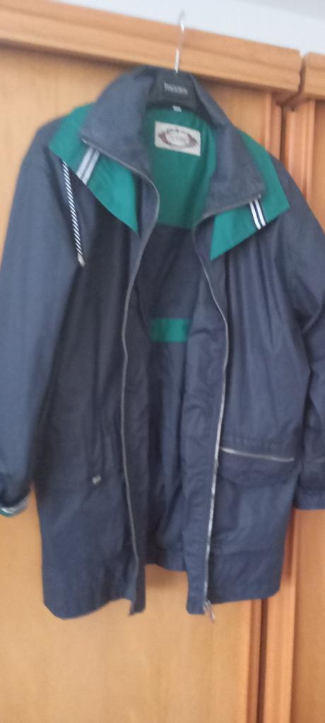 Krásna prechodná bunda, 38