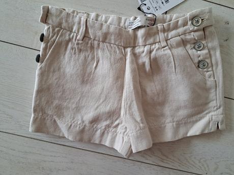 Sortky s gombikami, zara,110