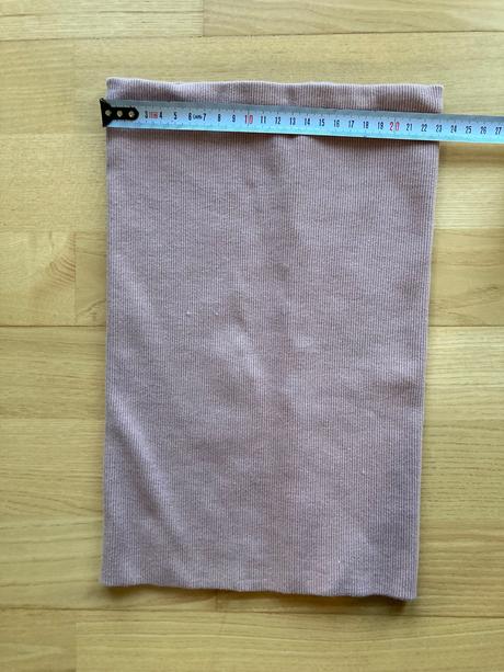 Dvojvrstvový nákrčník, 110