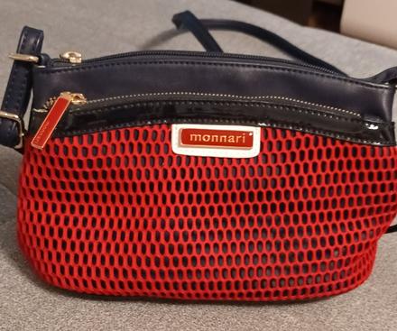 Kabelka monnari,