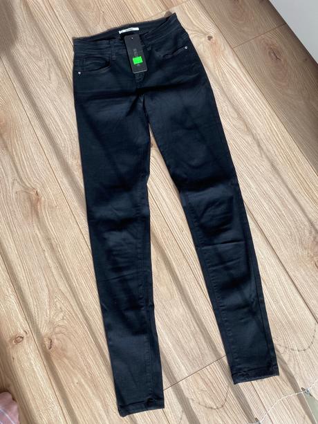 Rifle so stredne vysokým pásom, 34