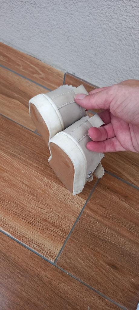 Béžové tenisky zara, zara,26