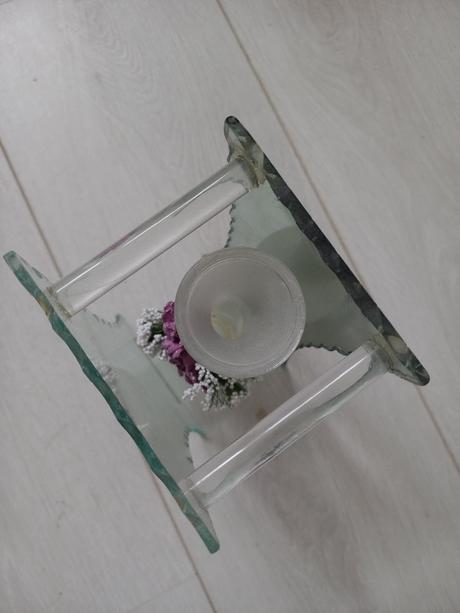 Vázička i dekoracia, 