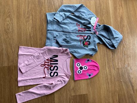 Tepláková súprava v.140, 140