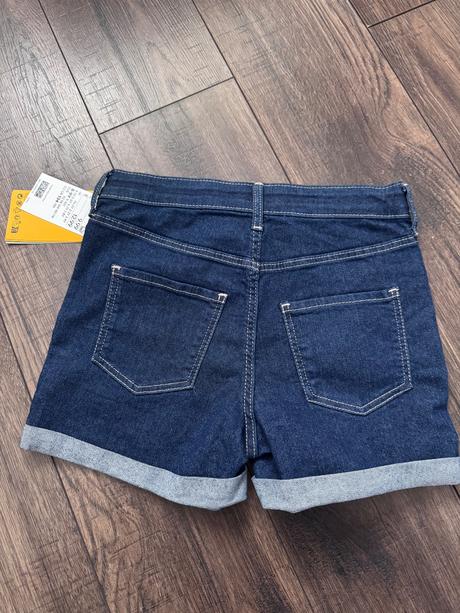 Hm rifľové kraťasy veľ.134, h&m,134