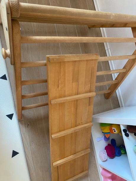 Montessori preliezka piklerovej triangel, 