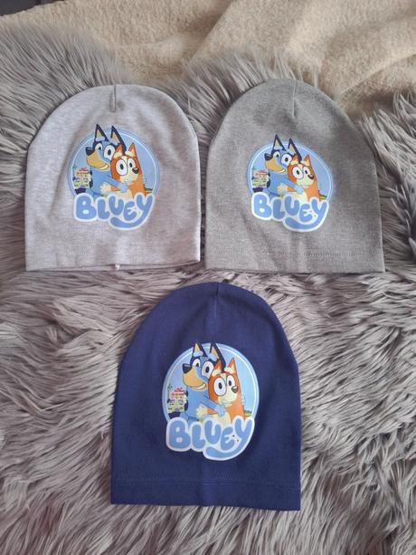Jesenná čiapka bluey,