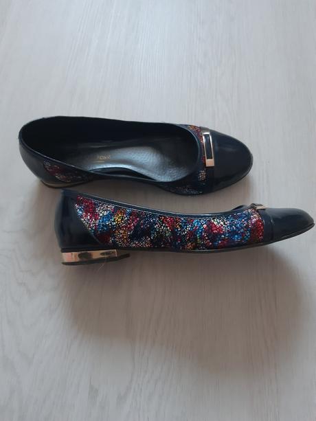 Lakované lodičky, 40